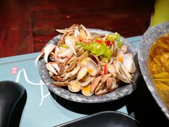 -八月美食小馆(银泰城总店)