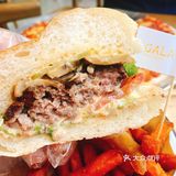 无奈只有一个胃好在离得近