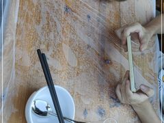-罗满娘特色豆花烤鱼
