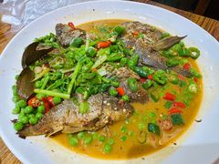 红烧小溪鱼-下梅人家土菜馆(历史文化餐厅度假区店)