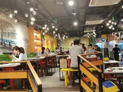 大堂-钢管厂五区小郡肝串串香(南山店)