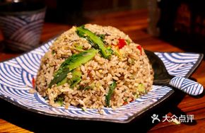 Miao-style Wild Onion Fried Rice