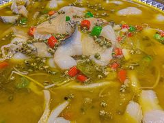 -有红鸡毛店·川菜(建设路店)