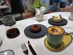 -潮一不贰·法式甜品·生日蛋糕·西式简餐(外滩店)