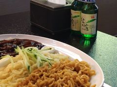 韩式炸酱面-包装马车·韩国料理·포장마차