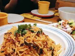 -喝丢一只鞋海鲜烧烤·海肠捞饭(市场店)
