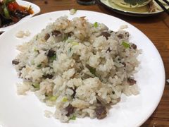 -怡妮新疆风味餐厅(东江湾路店)