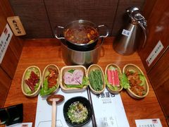 -独食火锅·半米屋台(直营总店)