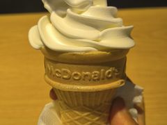 -麦当劳(杭州西湖银泰百货店)