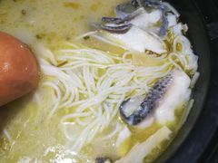 -九锅一堂酸菜鱼(新南凯德直营店)
