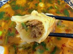 -八百里牛肉汤(盖饭·锅贴·万象城店)