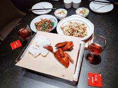 -鸽子侯·家宴·平价海鲜(市图书馆店)