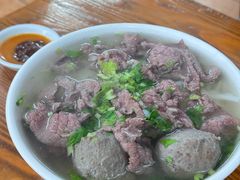 牛肉牛丸粿条汤-港头大鹏牛肉店