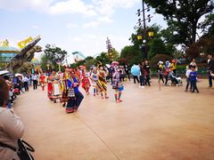 -七彩云南欢乐世界