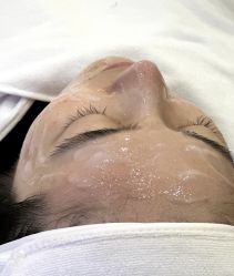 -悦瑢港湾科技美肤芳疗美容