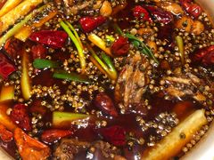 -鸽子侯·家宴·平价海鲜(市图书馆店)