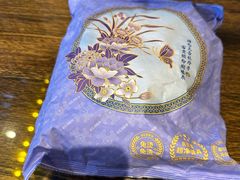 -泉畔人家·老济南经典鲁菜(大明湖店)