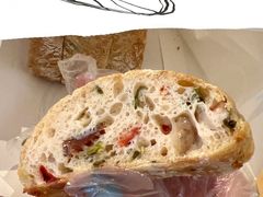 -LANLIZI BAKERY(COSMO店)