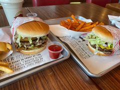 -FATBURGER 特富客汉堡(外交公寓店)
