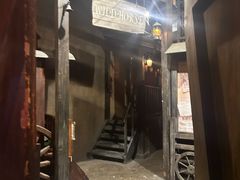 -暴风岛沉浸式体验馆(百联世纪店)