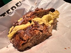 -BUTTERFUL&CREAMOROUS 黄油与面包(三里屯太古里店)