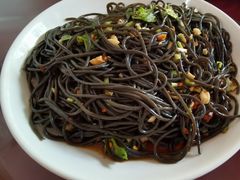 -香猪美食(中心店)