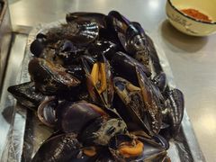 煮海虹-腾格勒烤羊腿