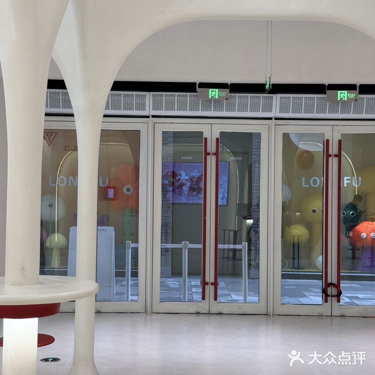 生日必冲!这家蛋糕店也太绝了