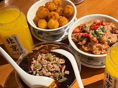 -炉小二铜锅牛蛙•川湘菜(三里屯店)