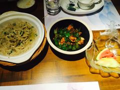 -洞庭土菜小炒馆(易发广场店)
