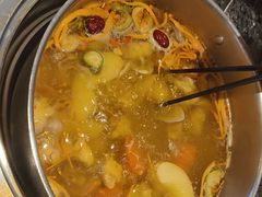 -一席地·本地鸡窝·杭帮鸡火锅(萧山银隆百货店)