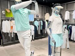 -王府井奥莱棋盘山小镇