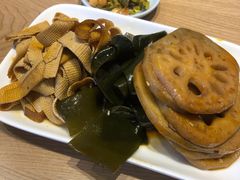 素卤三拼-文叔·湖北名小吃·小龙虾(华强北店)