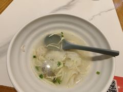 -馋三尺蟹粉小笼(人民广场店)