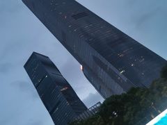 -广州周大福金融中心