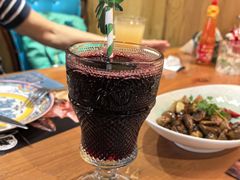 -米德维奇俄式西餐厅(西六道街店)