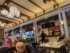 -春发生饭店·非遗(南院门店)