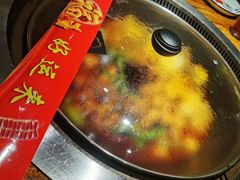 -山河屯铁锅炖(哈西站店)