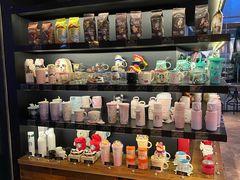 零售区-星巴克臻选(上海长风大悦城店)
