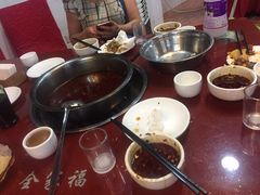 -佘记全家福芋儿鸡(向阳街总店)