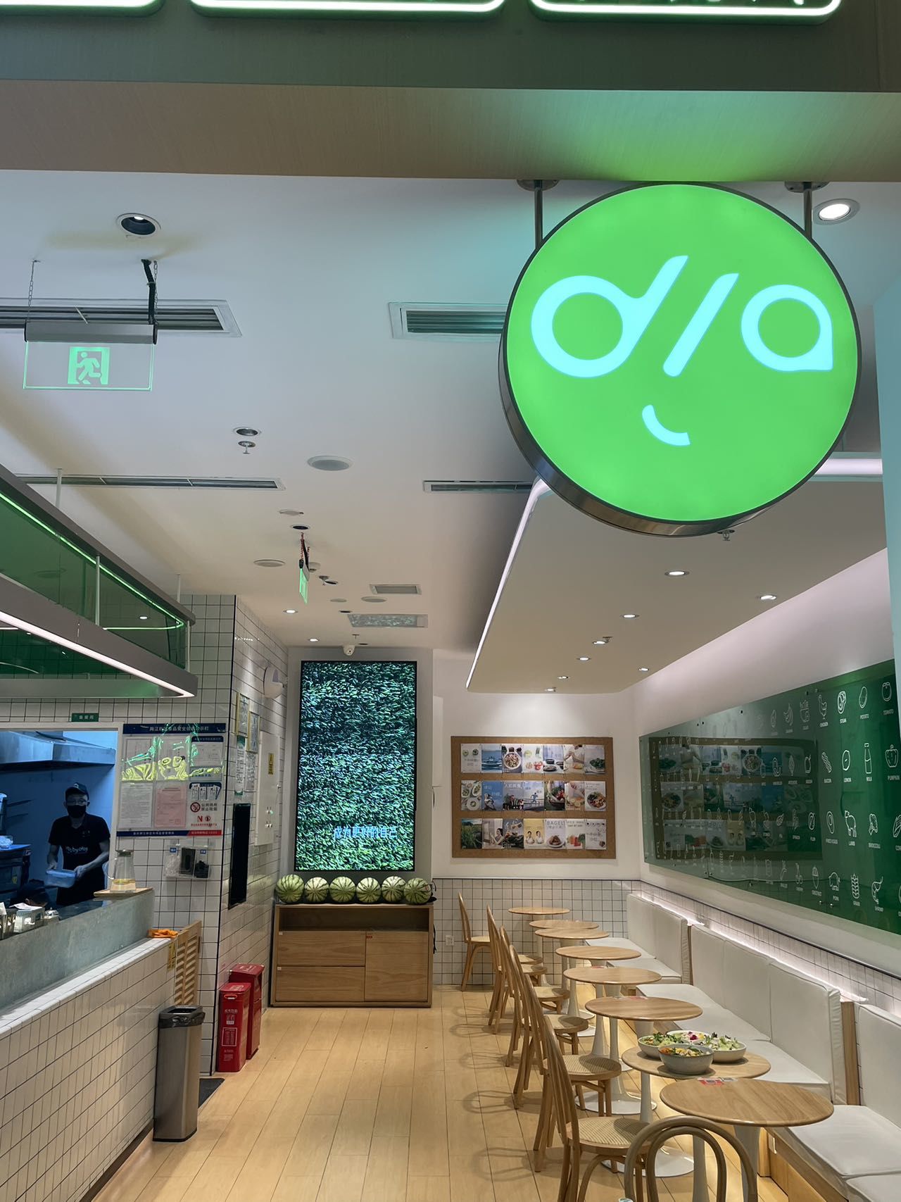 让人无法拒绝的一家轻食店