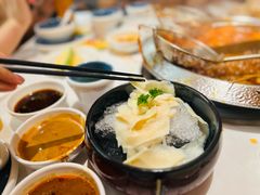-左庭右院鲜牛肉火锅(七宝领展广场店)