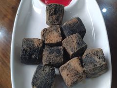-芦茨金富饭庄·25年老字号·专做稻草鸡