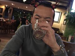 -皇冠自酿啤酒坊(中国红街5号楼店)