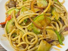 -陇上全荟兰州传统牛肉面(延吉路店)