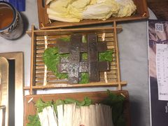 -尚尚仙·酸汤猪手·猪肚鸡火锅(华联万柳购物中心店)