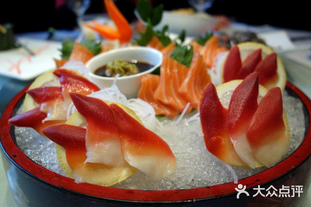 苏先生海鲜渔庄(浦东南路店)刺身拼盘图片 - 第2张