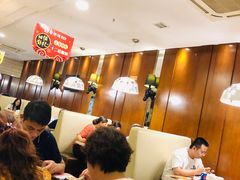大堂-粤仔湾砂锅粥(滨湖万达店)