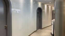 -LESSMORE科技头皮理容中心