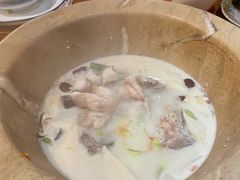-滇香肴·云南菜蒸汽石锅鱼(云南北路店)